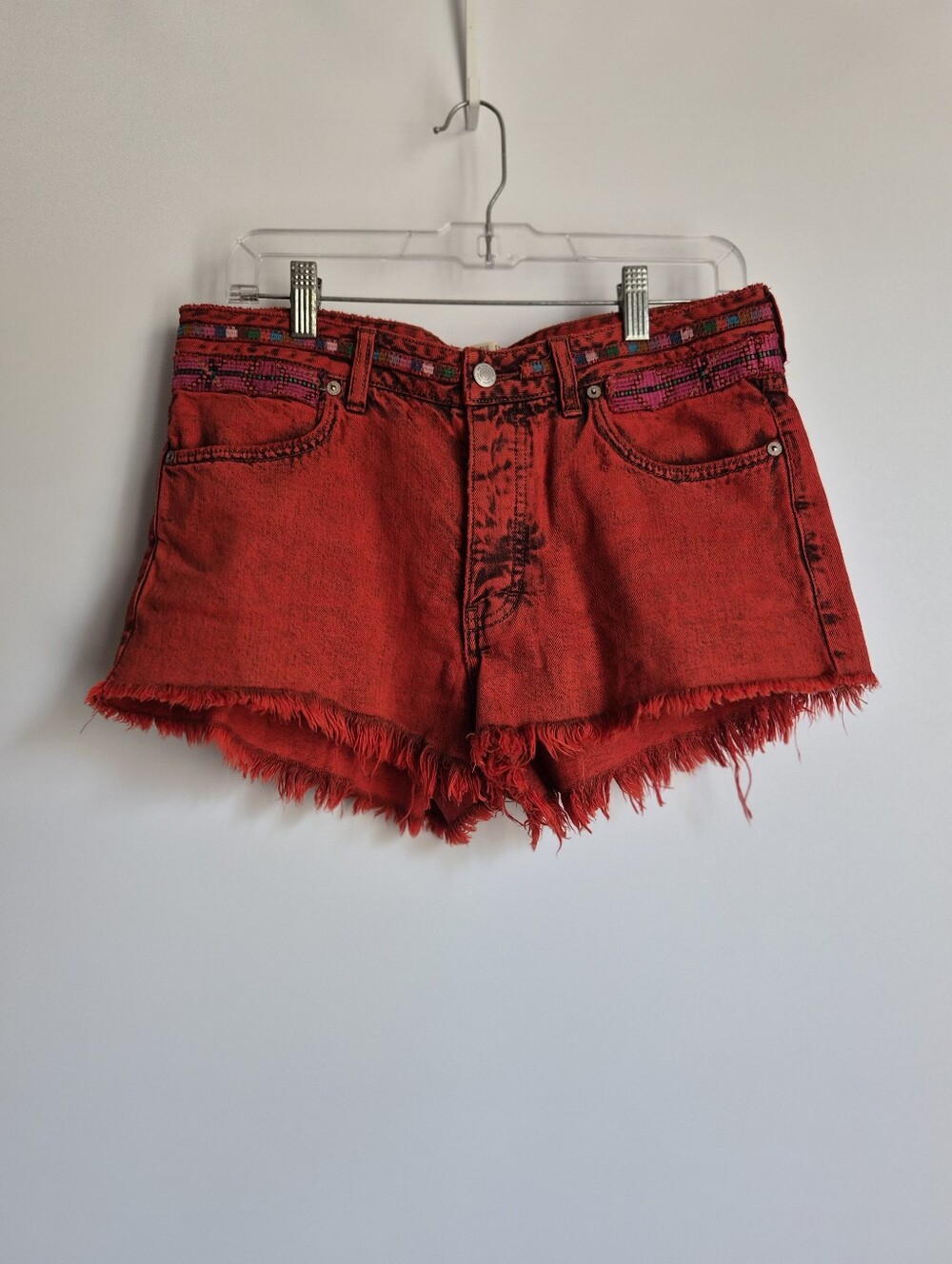 Free People We The Free Sun Break Red Acid Wash Denim Shorts 28 Embroidered Boho